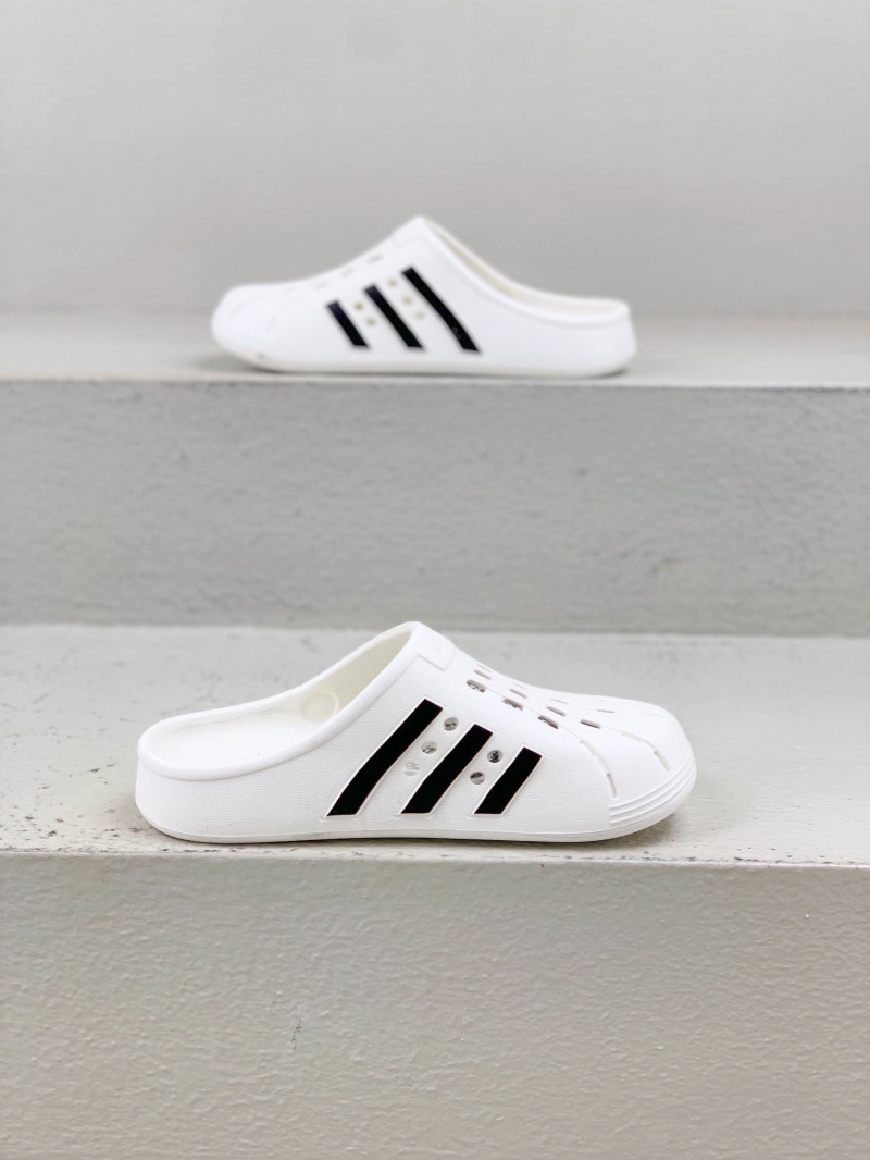 Adidas slippers